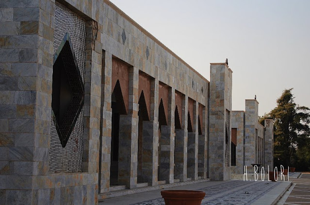 Pictures of Mai Deribe Palace