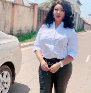 Chinwe Isaac Biography: Age, Movies & Pictures