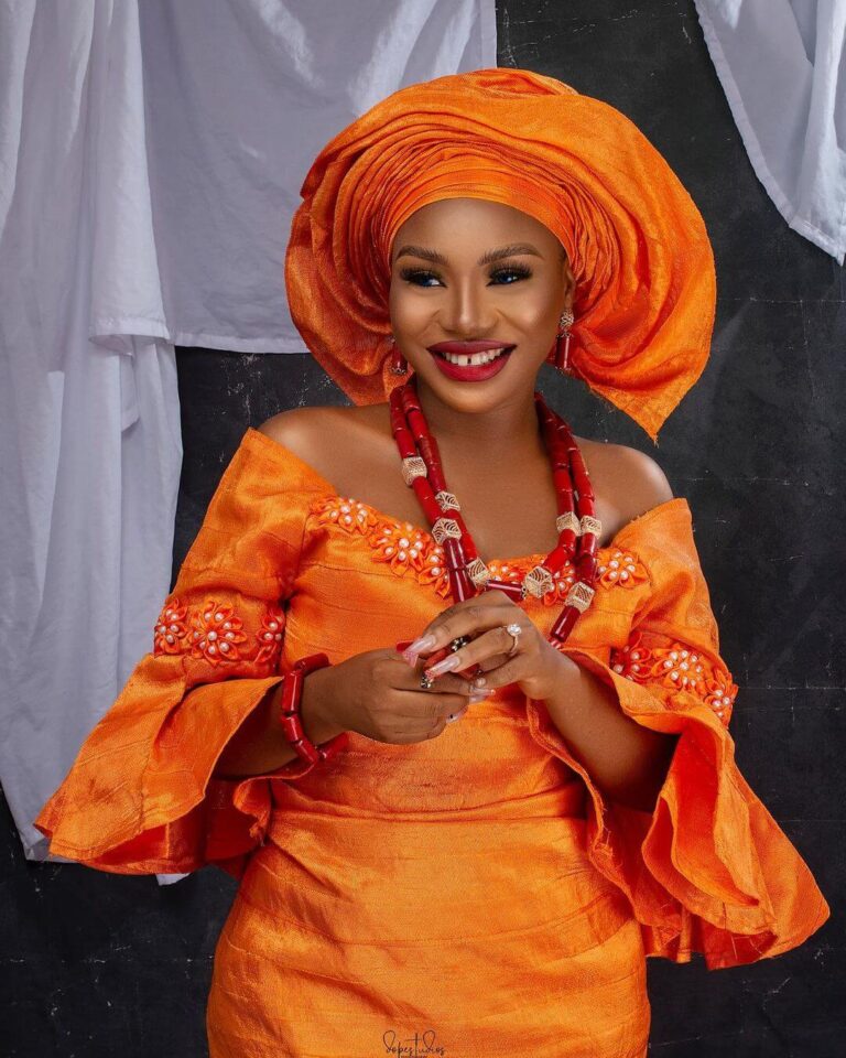 Ify Adibeli Biography: Age, Husband, Net Worth & Photos