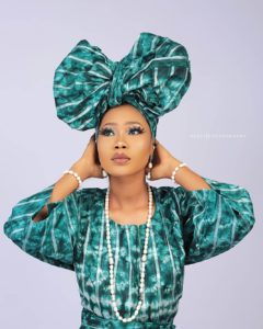 Lizzy Jay ‘Omo Ibadan’ Biography: Age, Comedy, Song, Net Worth & Pictures