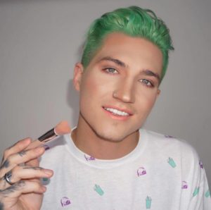 Nathan Schwandt Biography: Age, Height, Brother, Family, Net Worth & Pictures