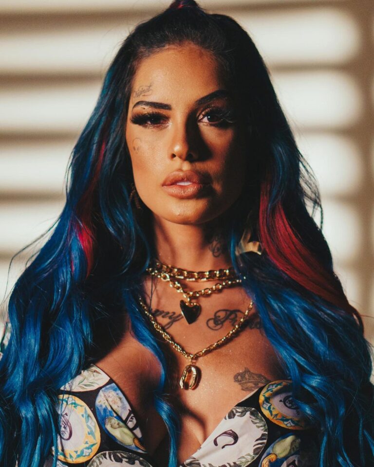Tati Zaqui Biography: Wiki, Age, Songs, Net Worth & Pictures