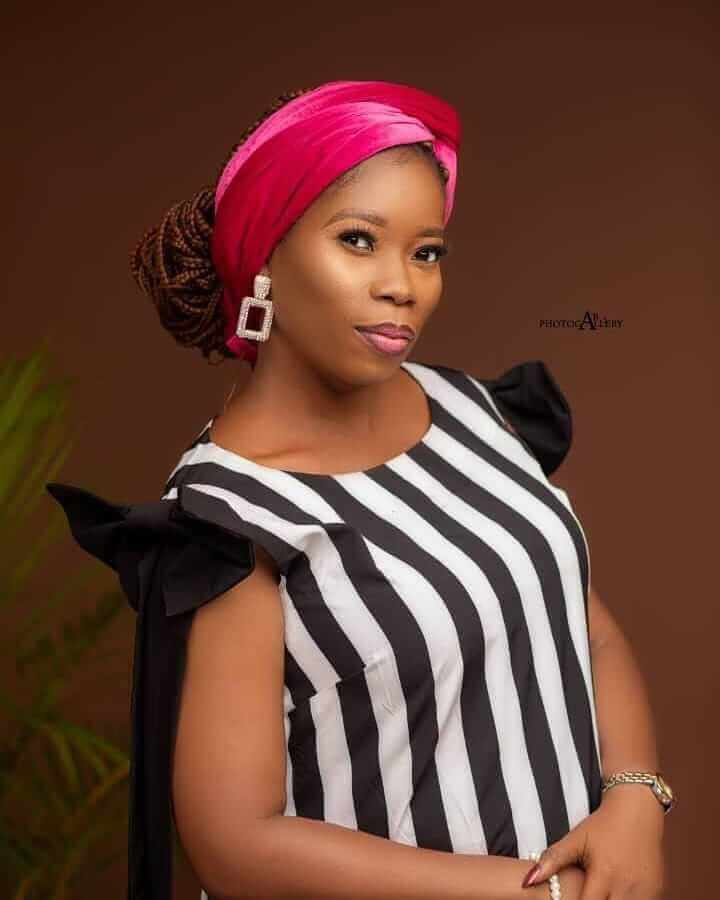 Yetunde Are Biography: Wiki, Age, Songs, Net Worth