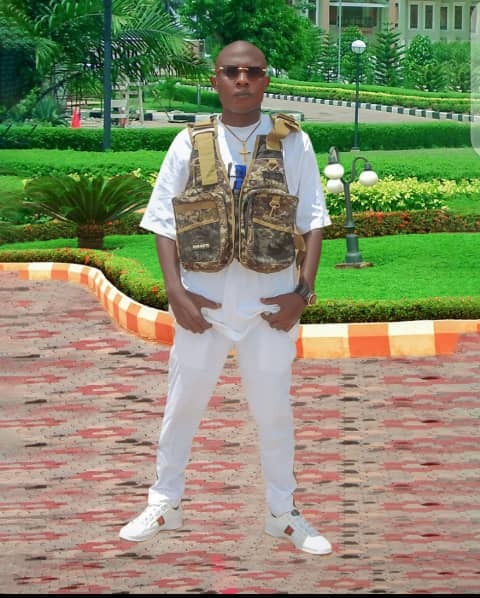 Biography of 2tools: His Age, Songs, Educational background, Career….