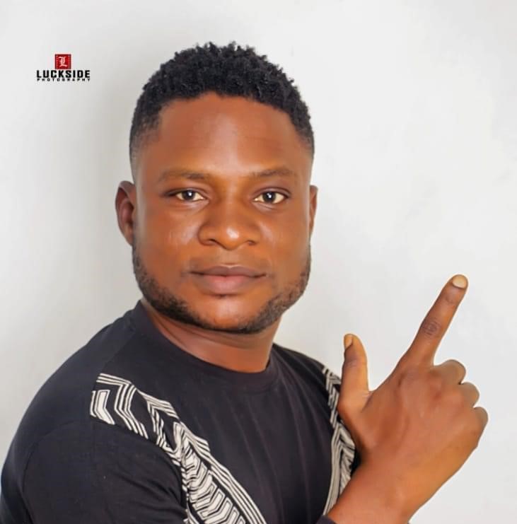 Biography of Ernalo, His Age, Career, Education, Relationship & Album Releases…..