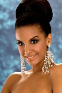 Tansey Coetzee Biography – Age, Husband, Baby, Wedding & Pictures